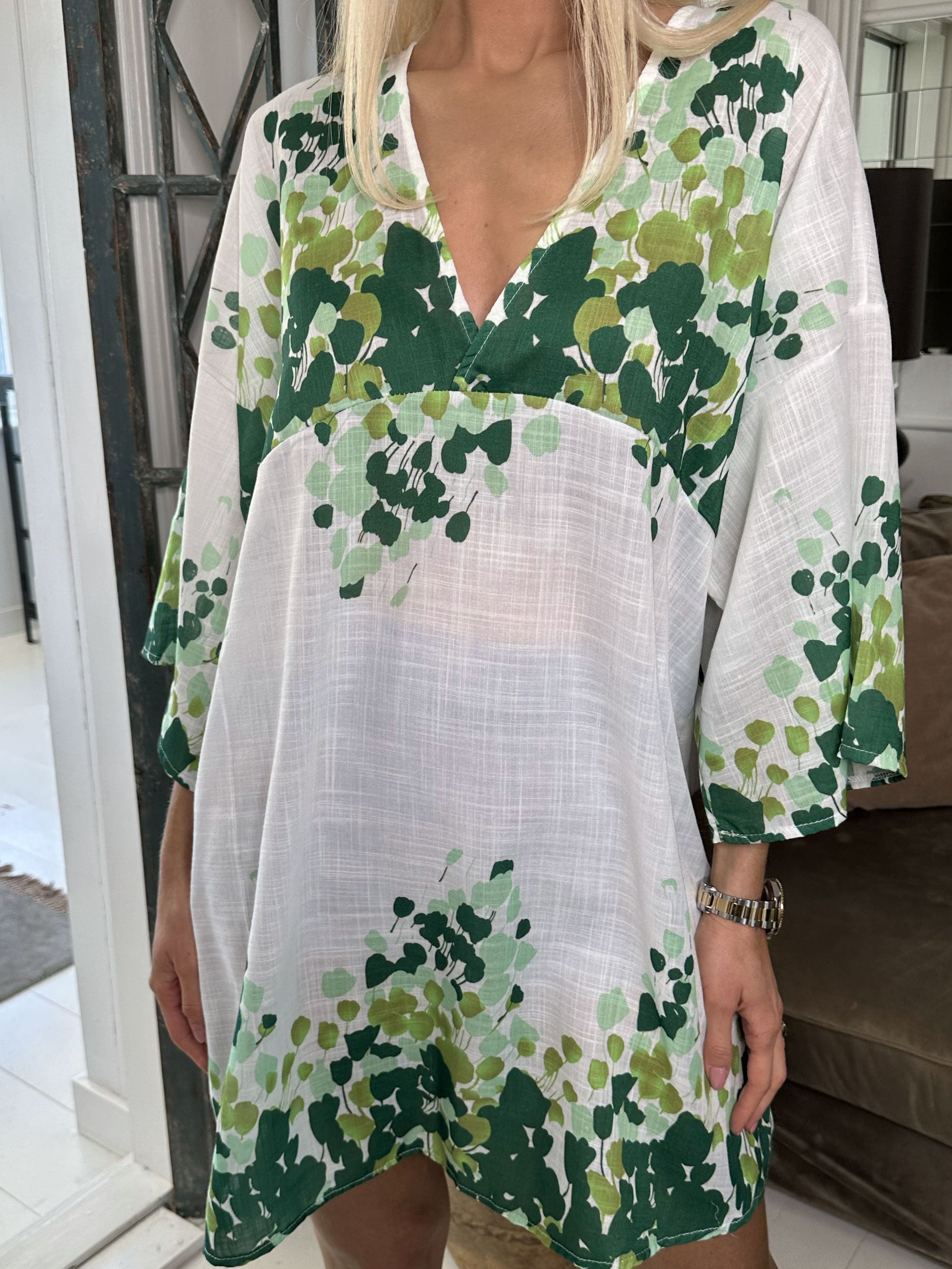 Mathilda - Sød tunika i viscose med fint mønster